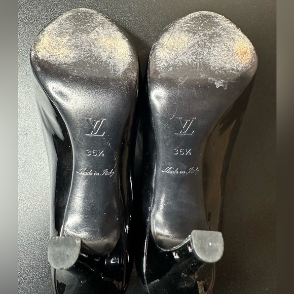 Louis Vuitton Oh Really Peek-A-Boo pumps. Size 6.5 Black patent. Fantastic! - Picture 7 of 11